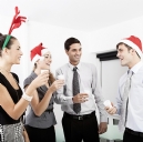 I'M AT THE CHRISTMAS OFFICE PARTY - GET ME OUT OF HERE! SURVIVAL TIPS